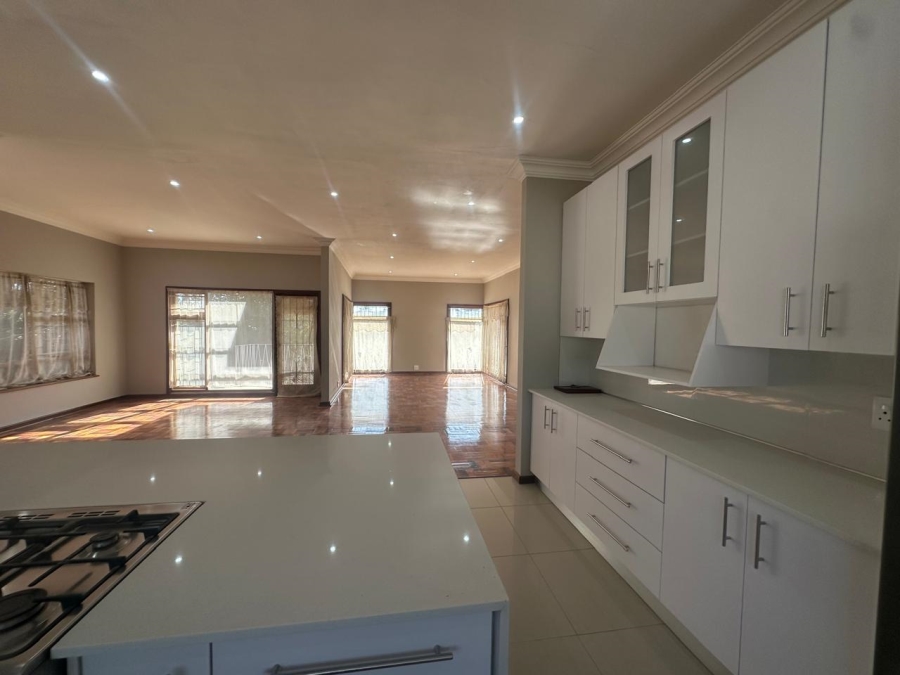 4 Bedroom Property for Sale in Bothasrus Eastern Cape